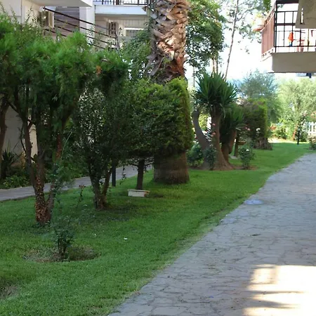 Marina's * Nea Moudania