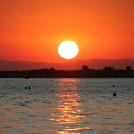 Marina's Nea Moudania