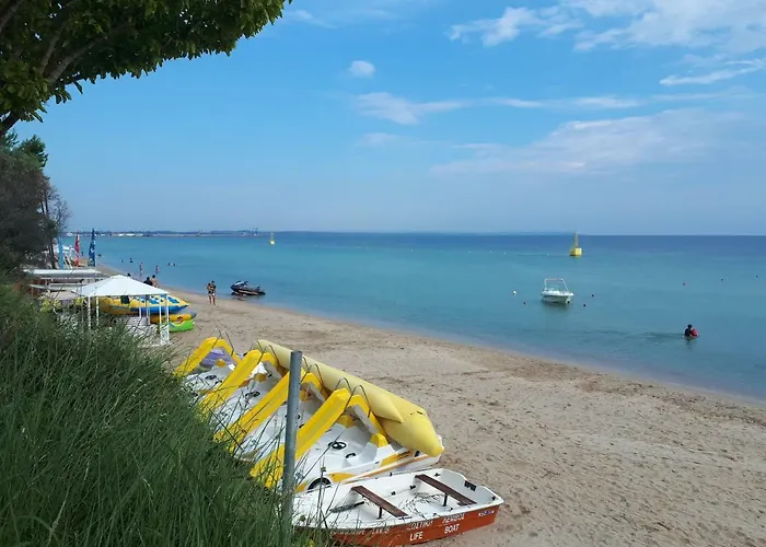 Marina's Nea Moudania