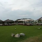Marina's * Nea Moudania